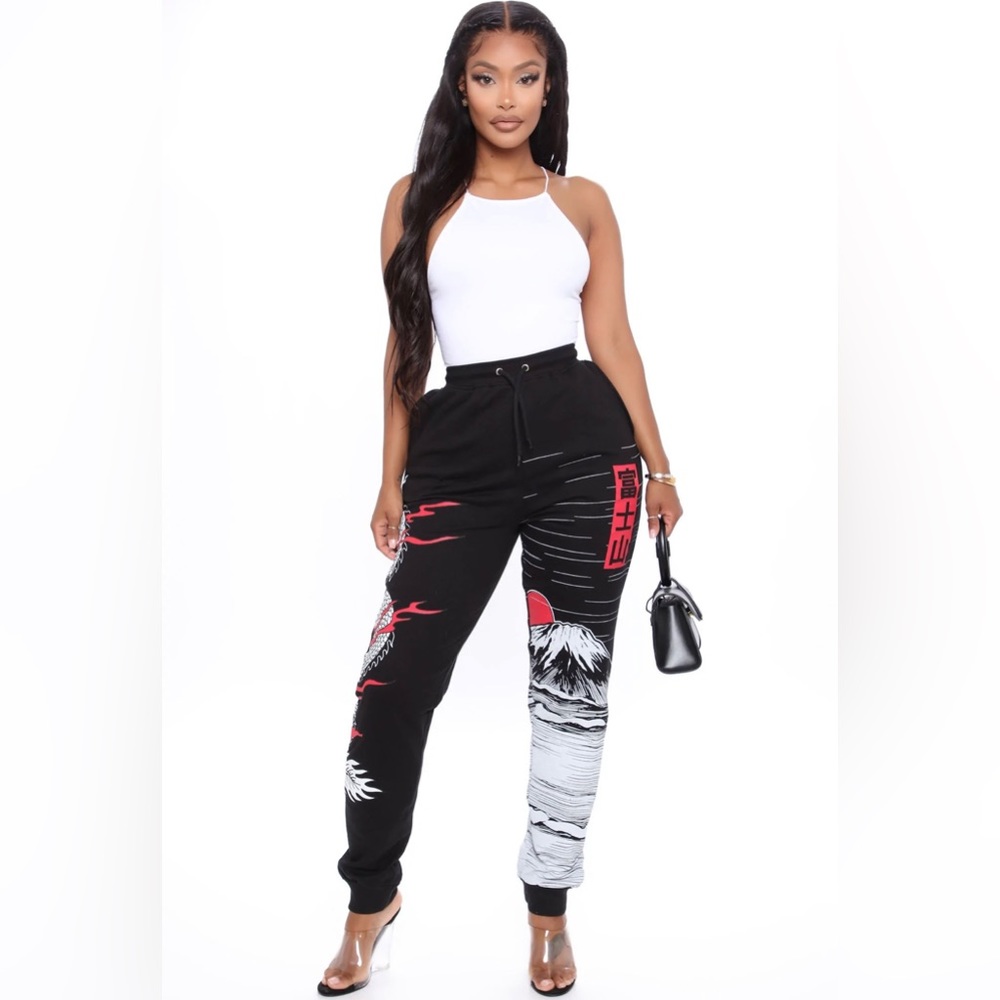 Fashion Nova sweat pants